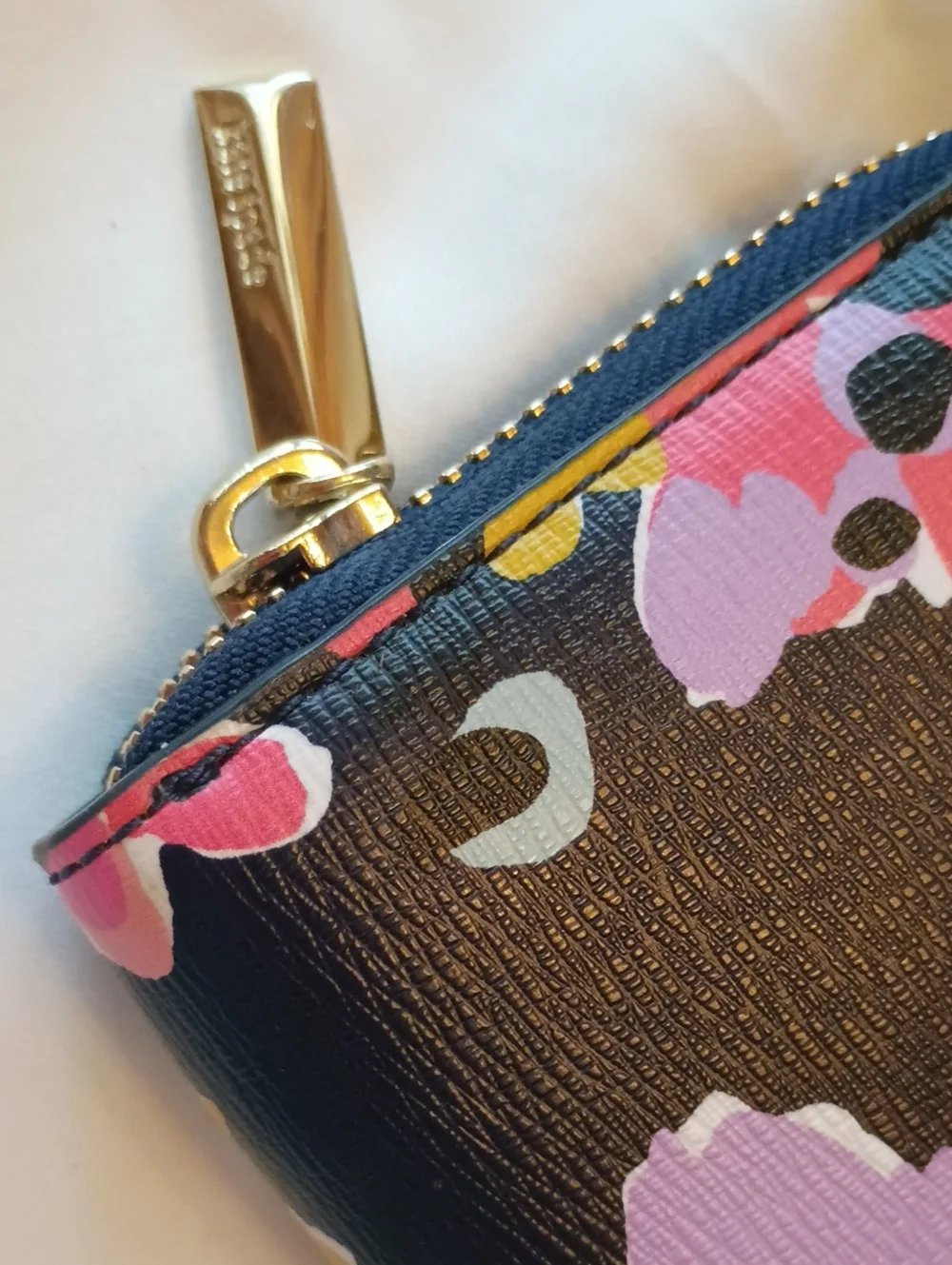 kate spade Floral Zip Around Wallet - Multi Pink Navy